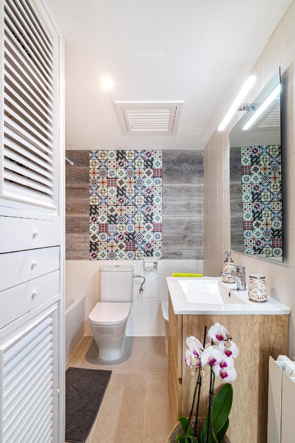 Liana Seaview & Beach - Apartment Montgat Bagian luar foto