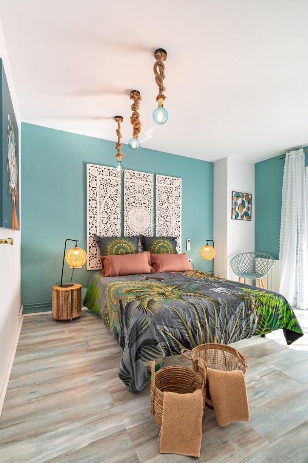 Liana Seaview & Beach - Apartment Montgat Bagian luar foto