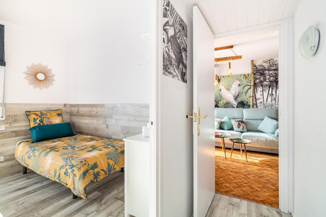 Liana Seaview & Beach - Apartment Montgat Bagian luar foto