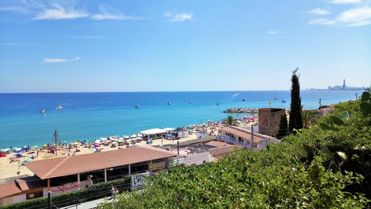 Liana Seaview & Beach - Apartment Montgat Bagian luar foto
