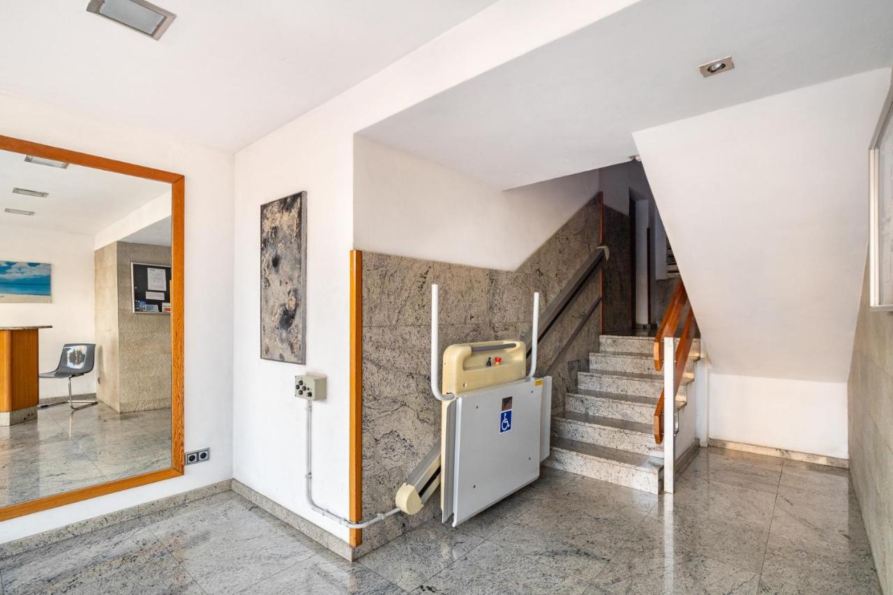 Liana Seaview & Beach - Apartment Montgat Bagian luar foto